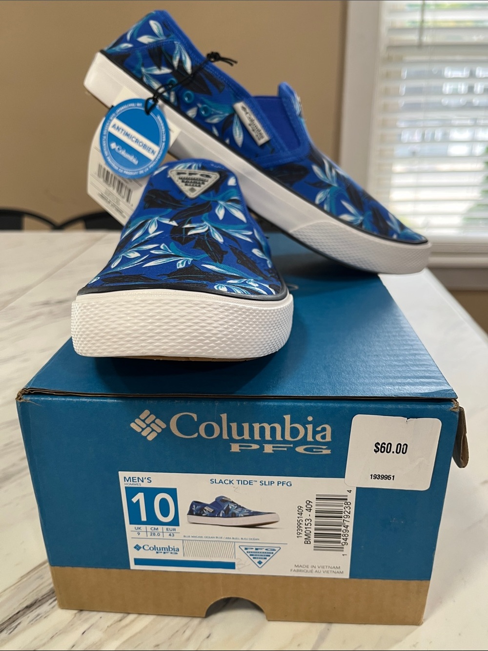 Columbia Men's Blue Floral Slip-On Boat Shoes